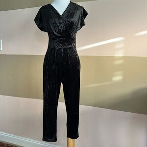 One Clothing Black Wrap V-Neck Short Sleeve Velvet Jumpsuit Size XS
